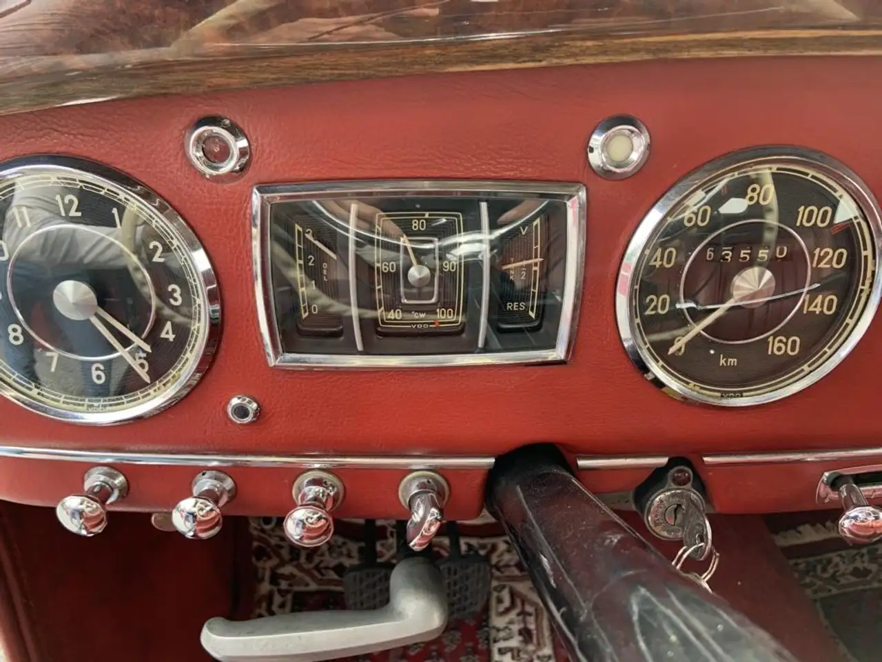 Mercedes-Benz 220 A Cabrio W187, foto 8