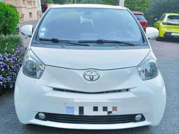 iQ² 100 VVT-i Stop