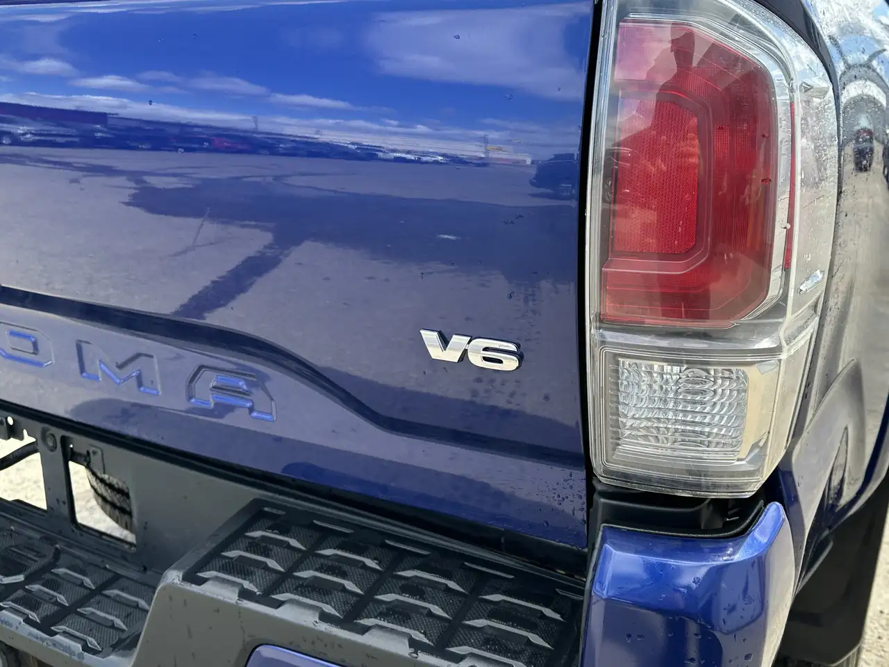 Toyota Tacoma снимка Toyota Tacoma