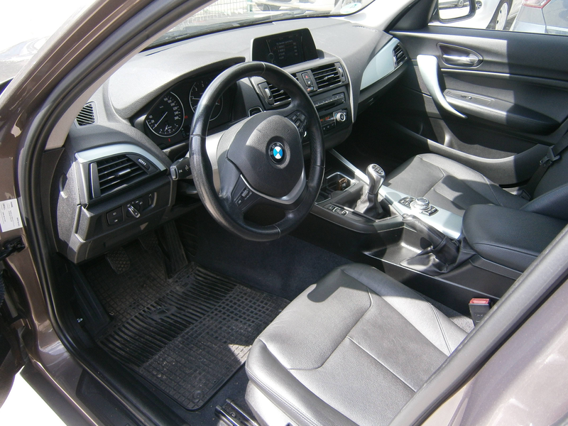 BMW 118 118 d — photo 9