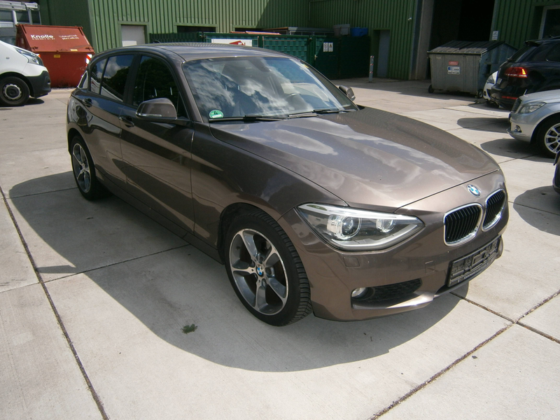 BMW 118 118 d — photo 6