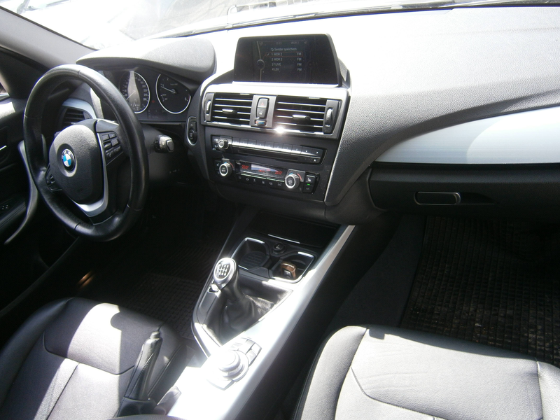 BMW 118 118 d — photo 8