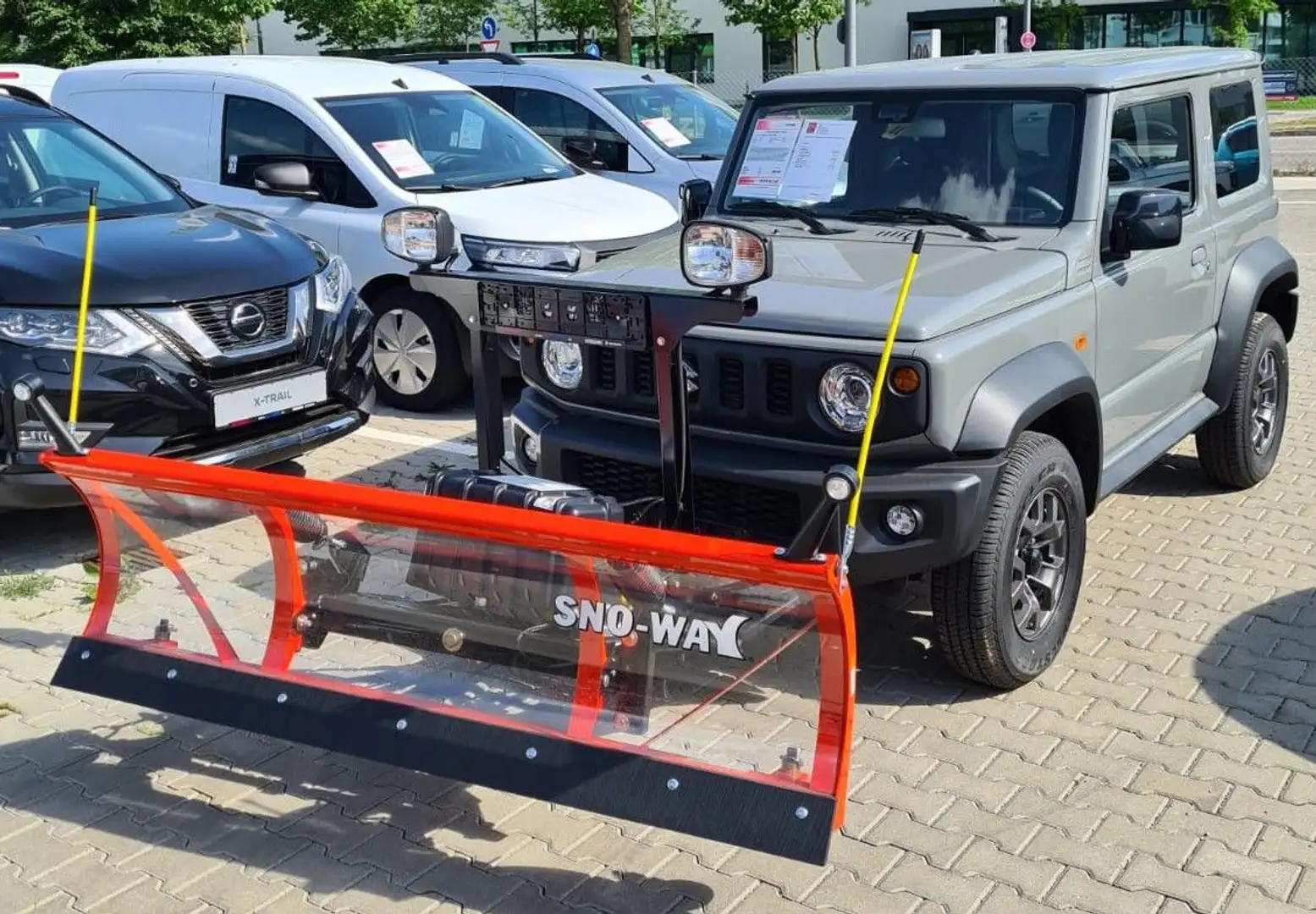 Suzuki Jimny 4x4 LED NAVI ALU WINTERDIENST VO + HI Grau - 1