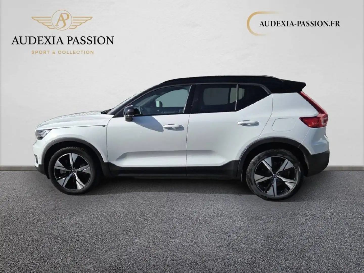 Volvo XC40 ELECTRIQUE Recharge 231 ch 1EDT Ultimate Blanco - 2