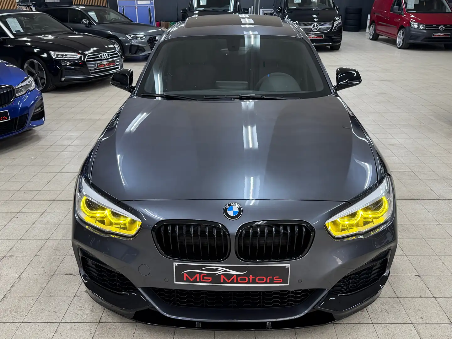 BMW 140 M140i xDrive Sport-Aut. Gris - 2