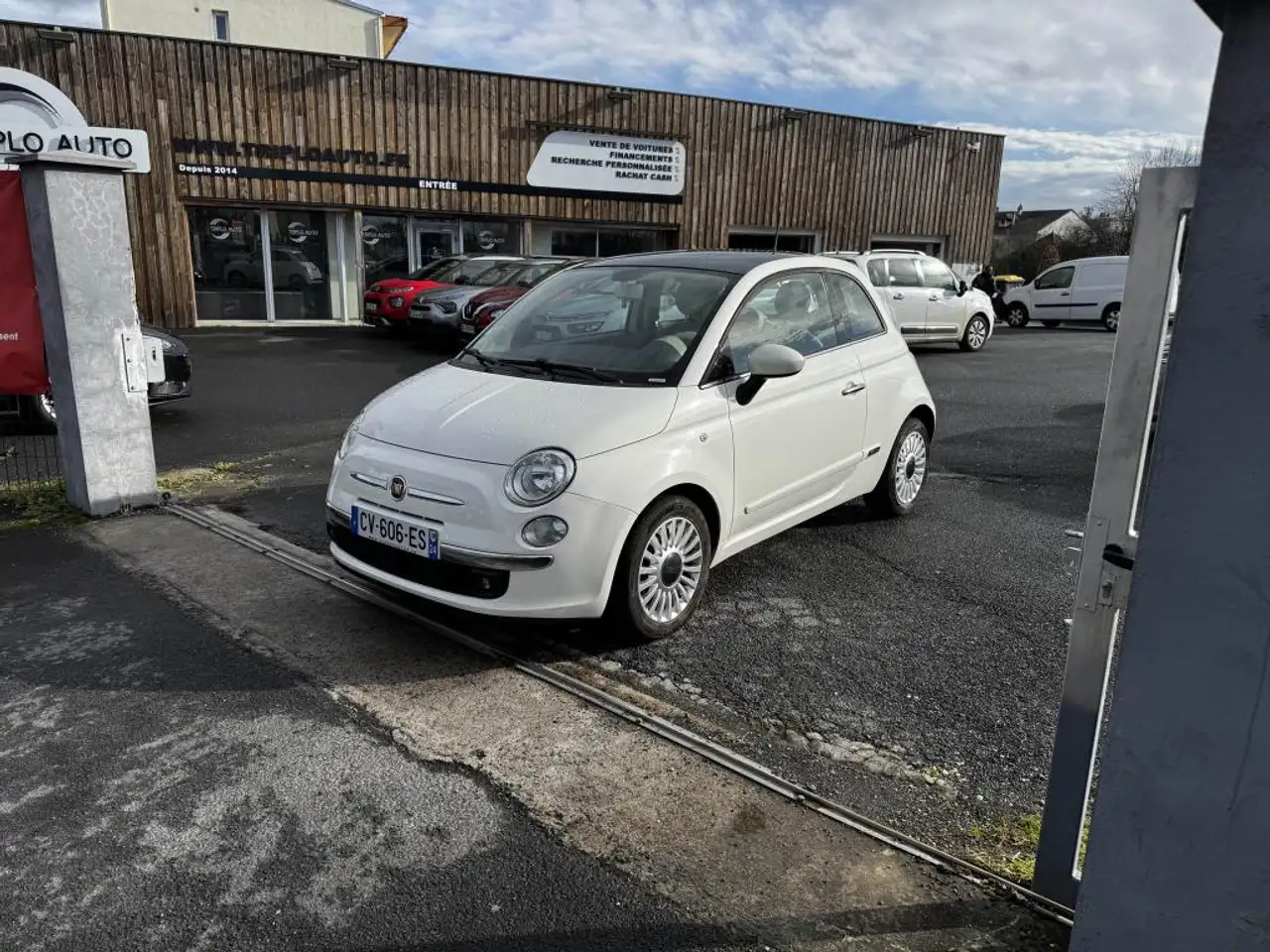 Fiat 500 1.2i - 69 Euro 6  BERLINE Lounge TOIT OU