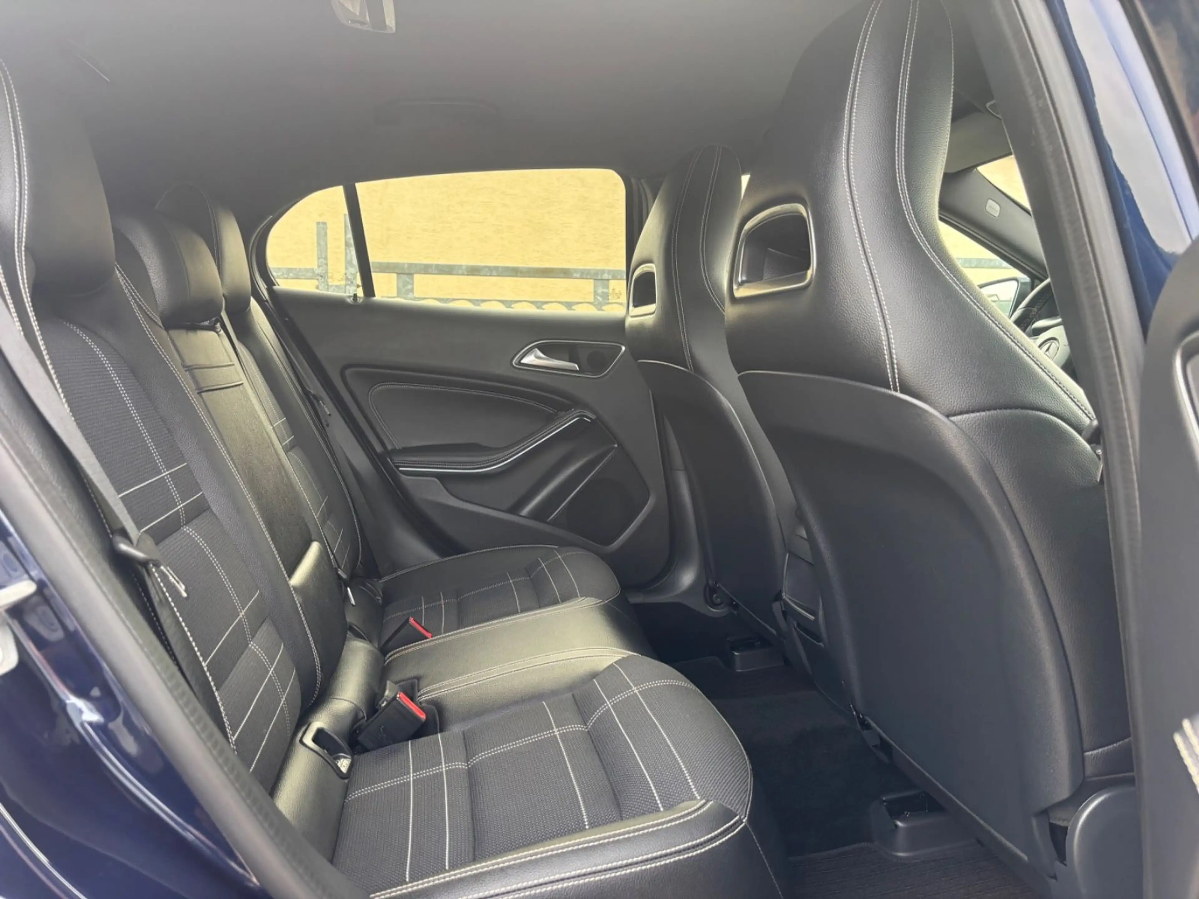 Mercedes-Benz GLA 220 d,Memory,Kamera,Night-Paket,Navi,I-HAND — photo 9