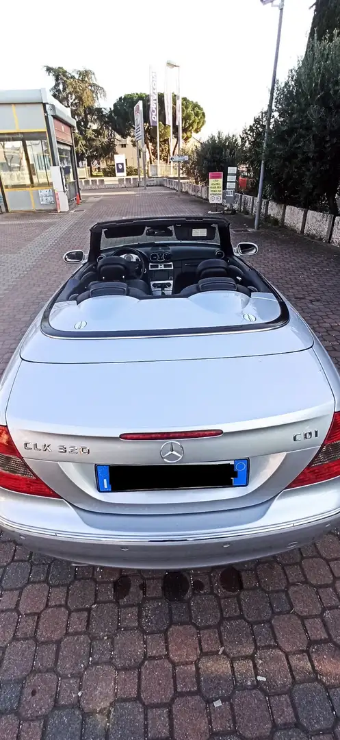Mercedes-Benz CLK 320 Cabrio cdi Avantgarde - 2