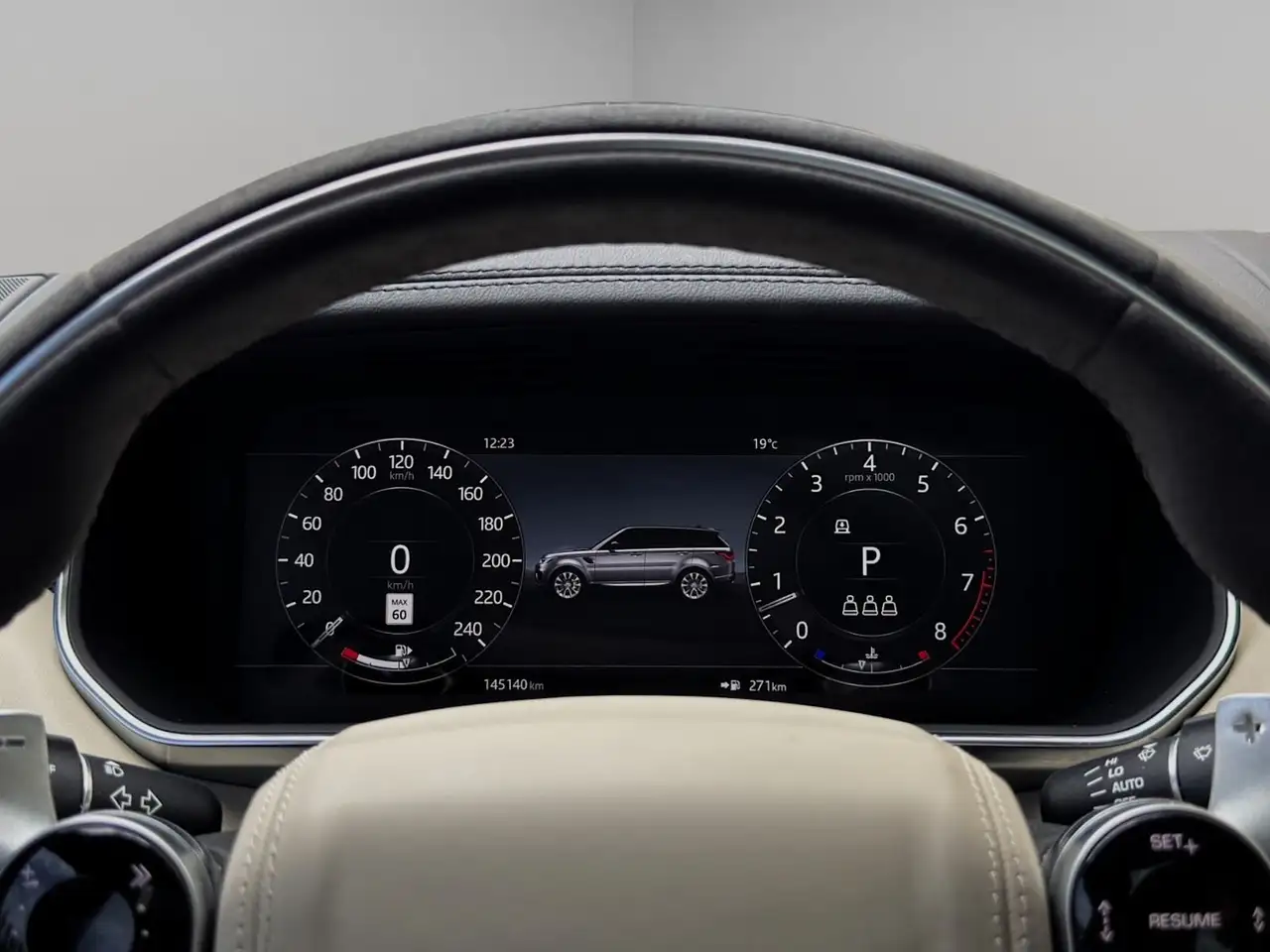 Land Rover Range Rover Sport снимка Land Rover Range Rover Sport