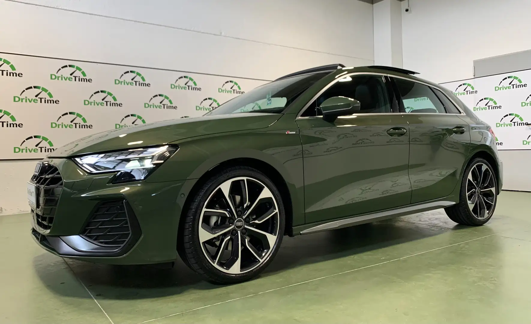 Audi A3 Sportback 35 TFSI MHEV S-Line Edition S-tronic Vert - 2