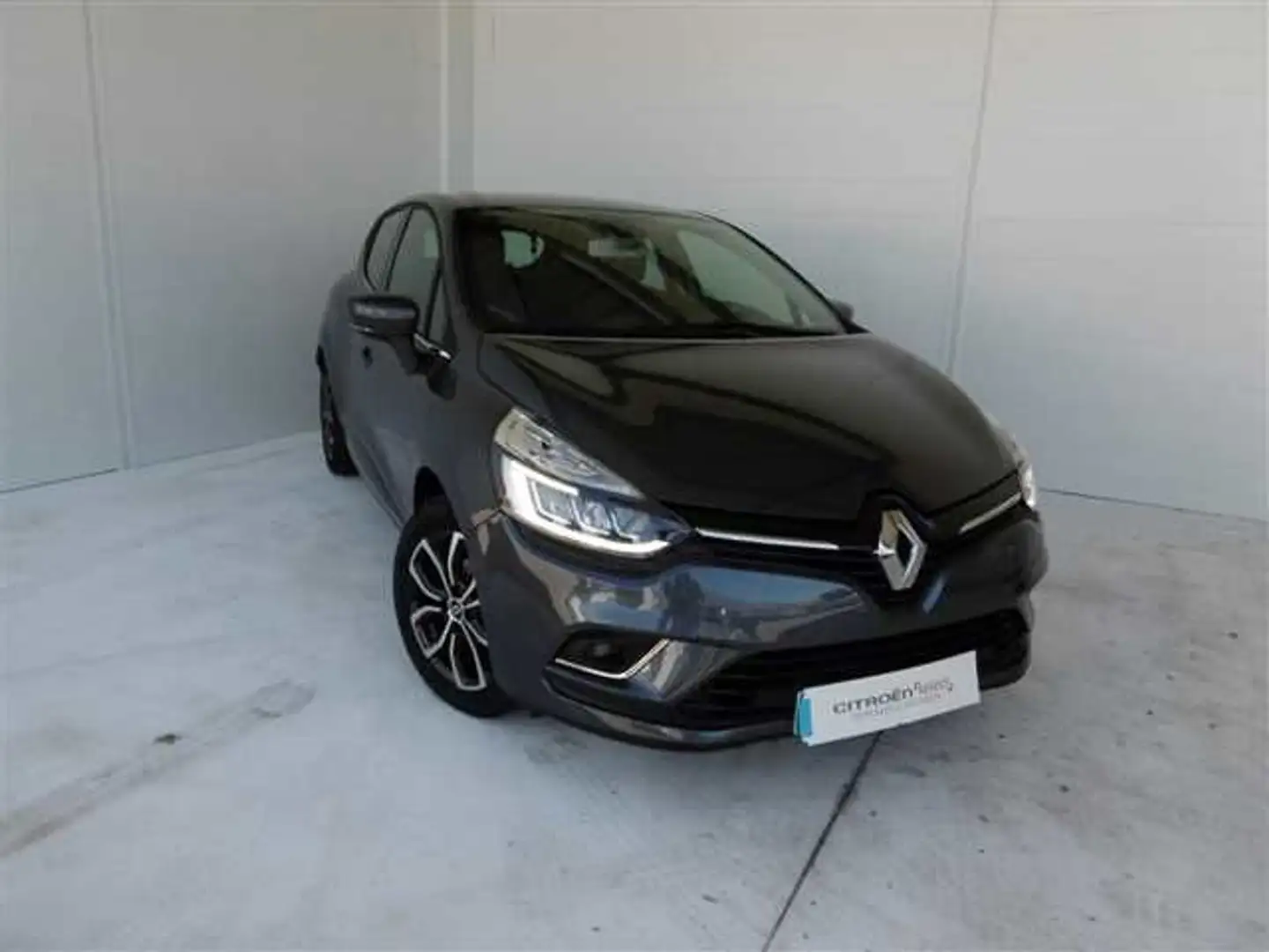 Renault Clio iv (tce 90 energy intens) - 1
