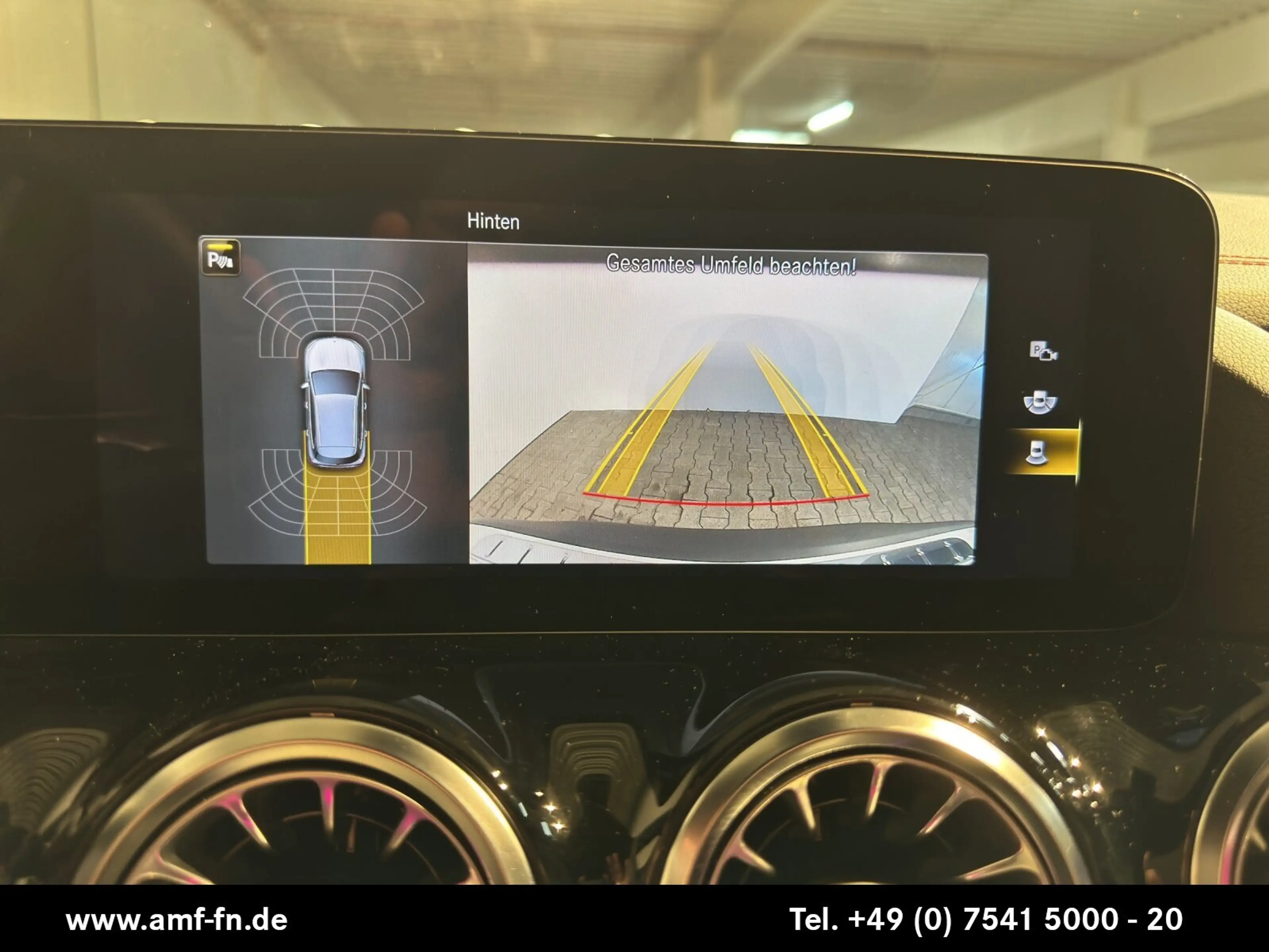 Mercedes-Benz EQA 300 EQA 300 4MATIC AMG-LINE | LED | NAV | RFK | ELHK — photo 8