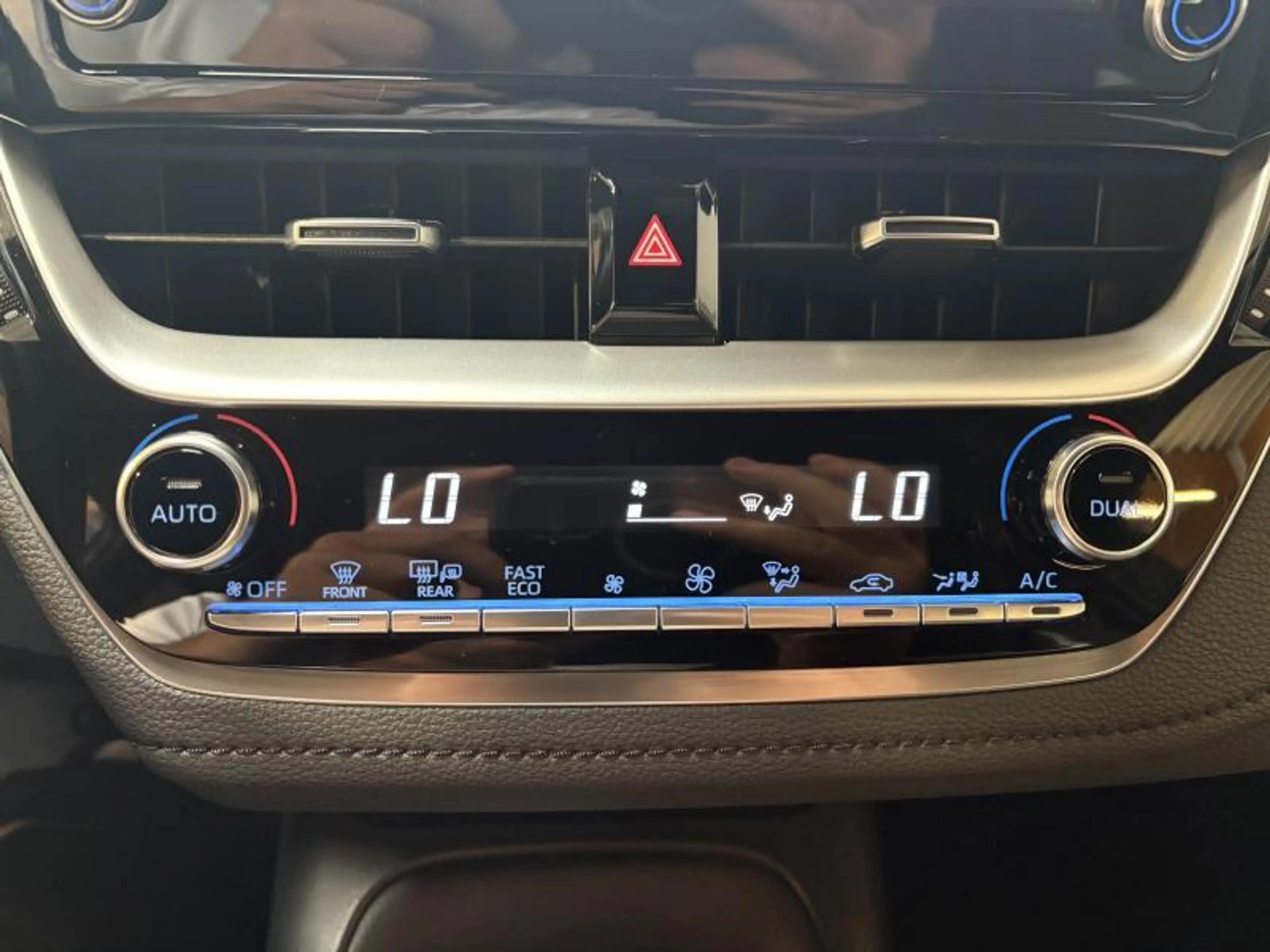 Toyota Corolla SEDAN GR SPORT — photo 7