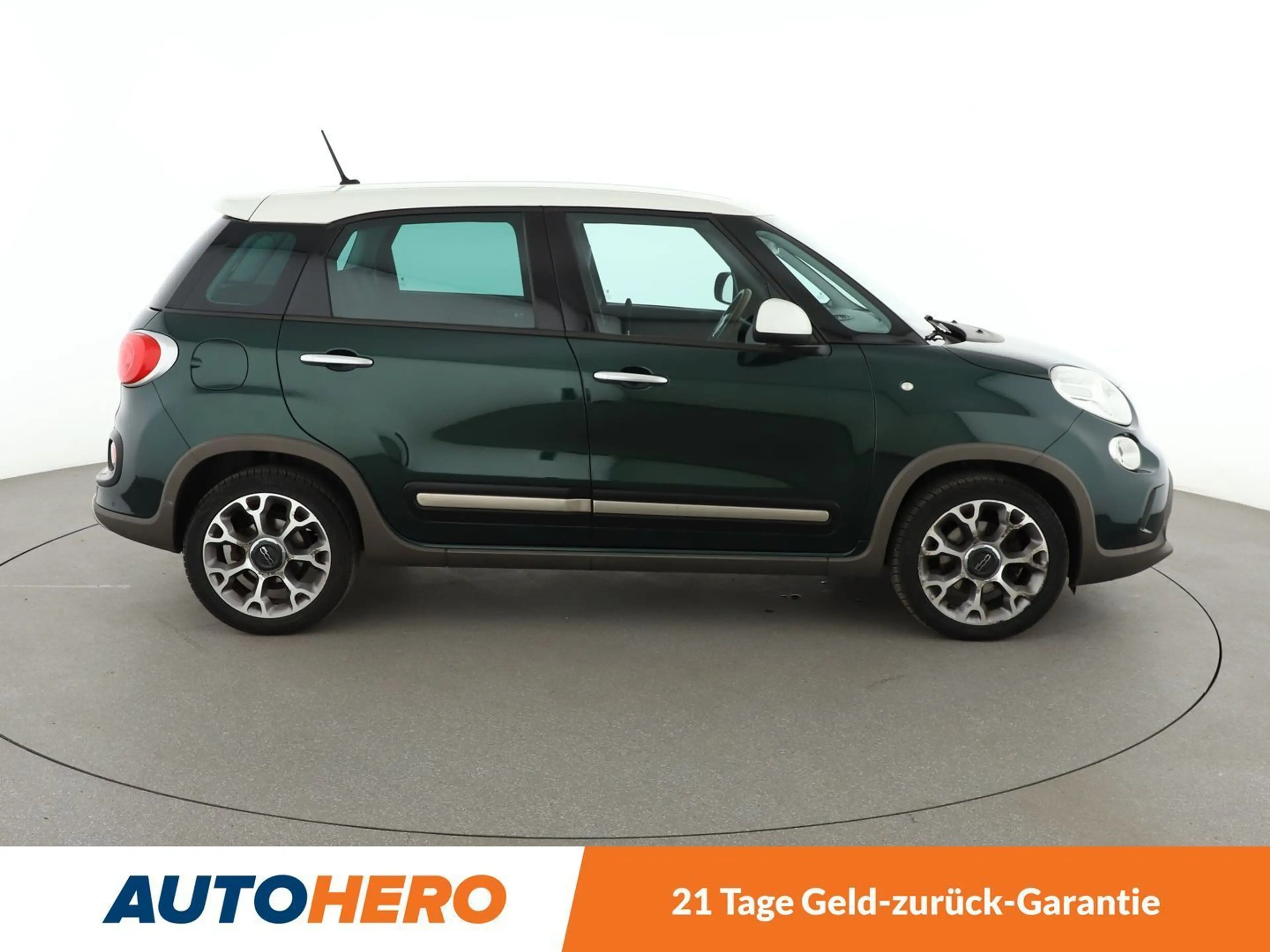 Fiat 500L 1.4 Trekking Rock N Road Edition*NAVI*PDC*KLIMA* — photo 7