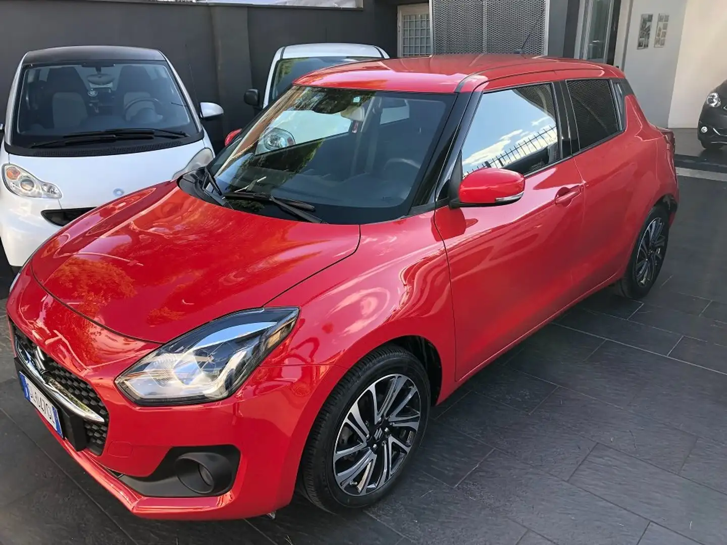 Suzuki Swift 1.2 HYBRID 83 CV Top PREZZO REALE Rosso - 2