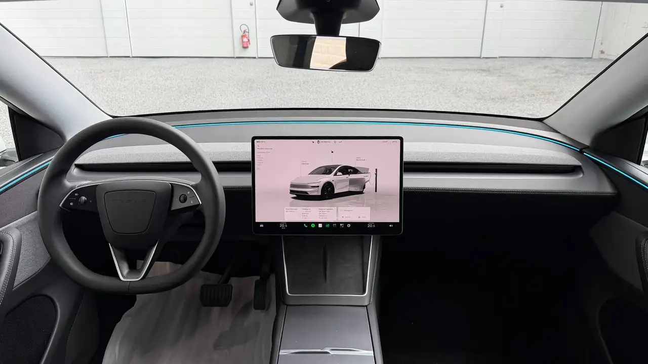 Tesla Model Y Juniper RWD Premium versie met panoramisch dak! LFP batterij Perfecte staat!, миниатюра 22