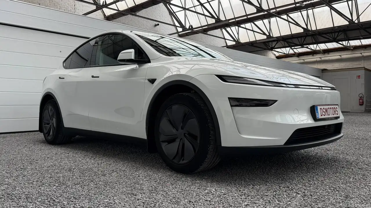 Tesla Model Y Juniper RWD Premium versie met panoramisch dak! LFP batterij Perfecte staat!, миниатюра 12