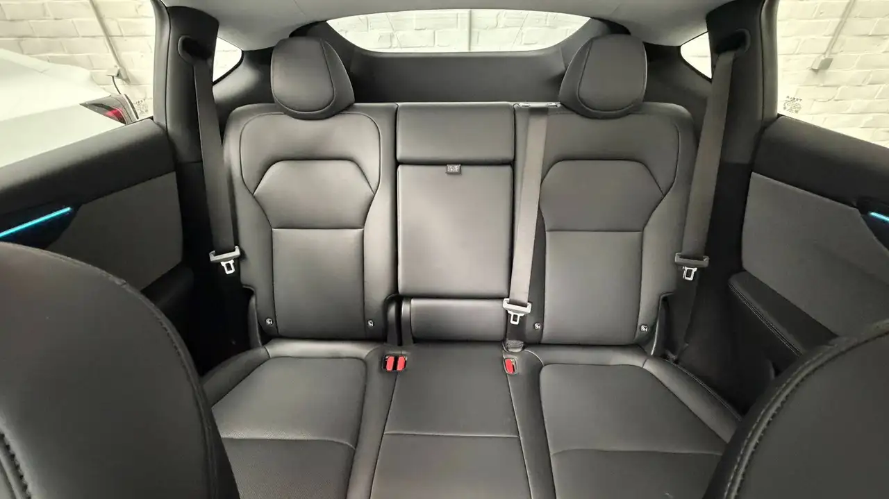 Tesla Model Y Juniper RWD Premium versie met panoramisch dak! LFP batterij Perfecte staat!, миниатюра 29