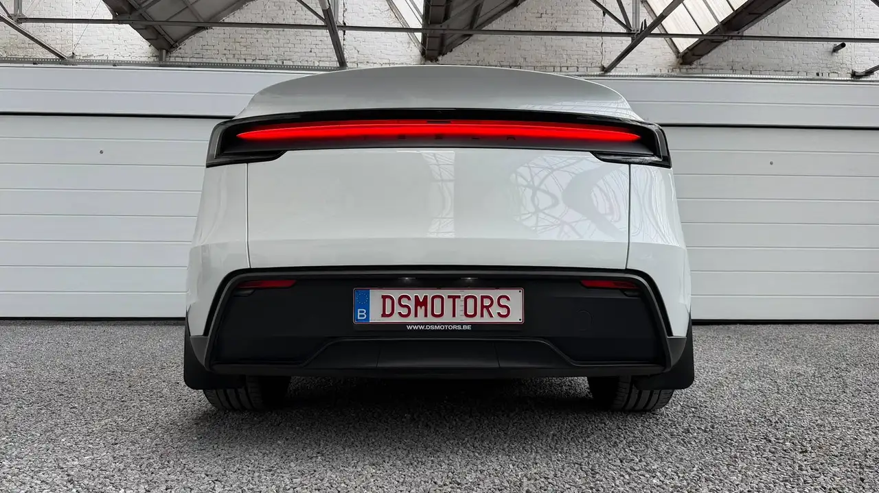 Tesla Model Y Juniper RWD Premium versie met panoramisch dak! LFP batterij Perfecte staat!, миниатюра 7