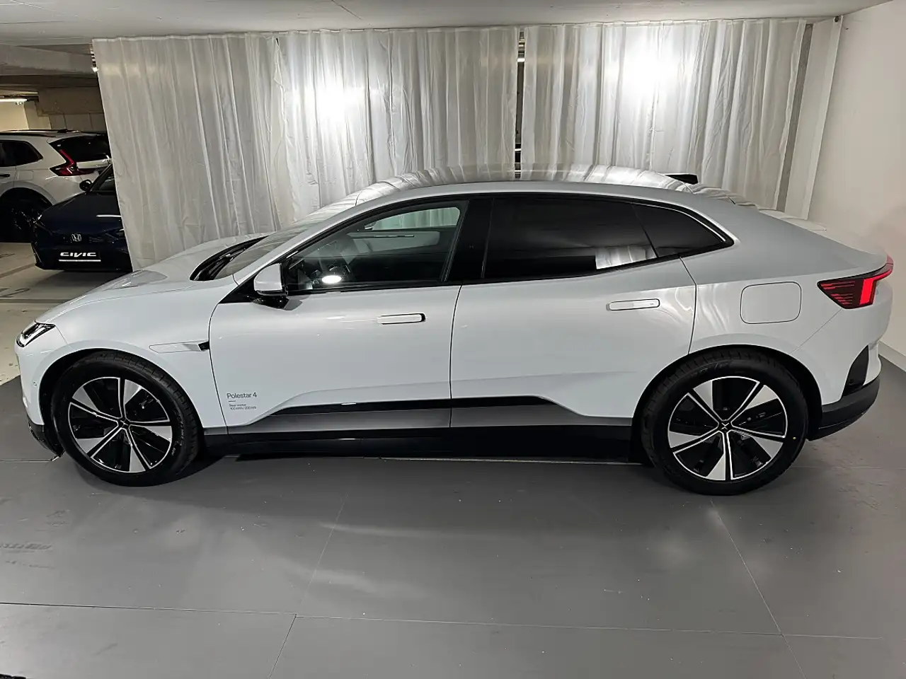 Polestar 4 Coupe MY27 Long Range Rear Motor Elektro 100kWh..., миниатюра 2