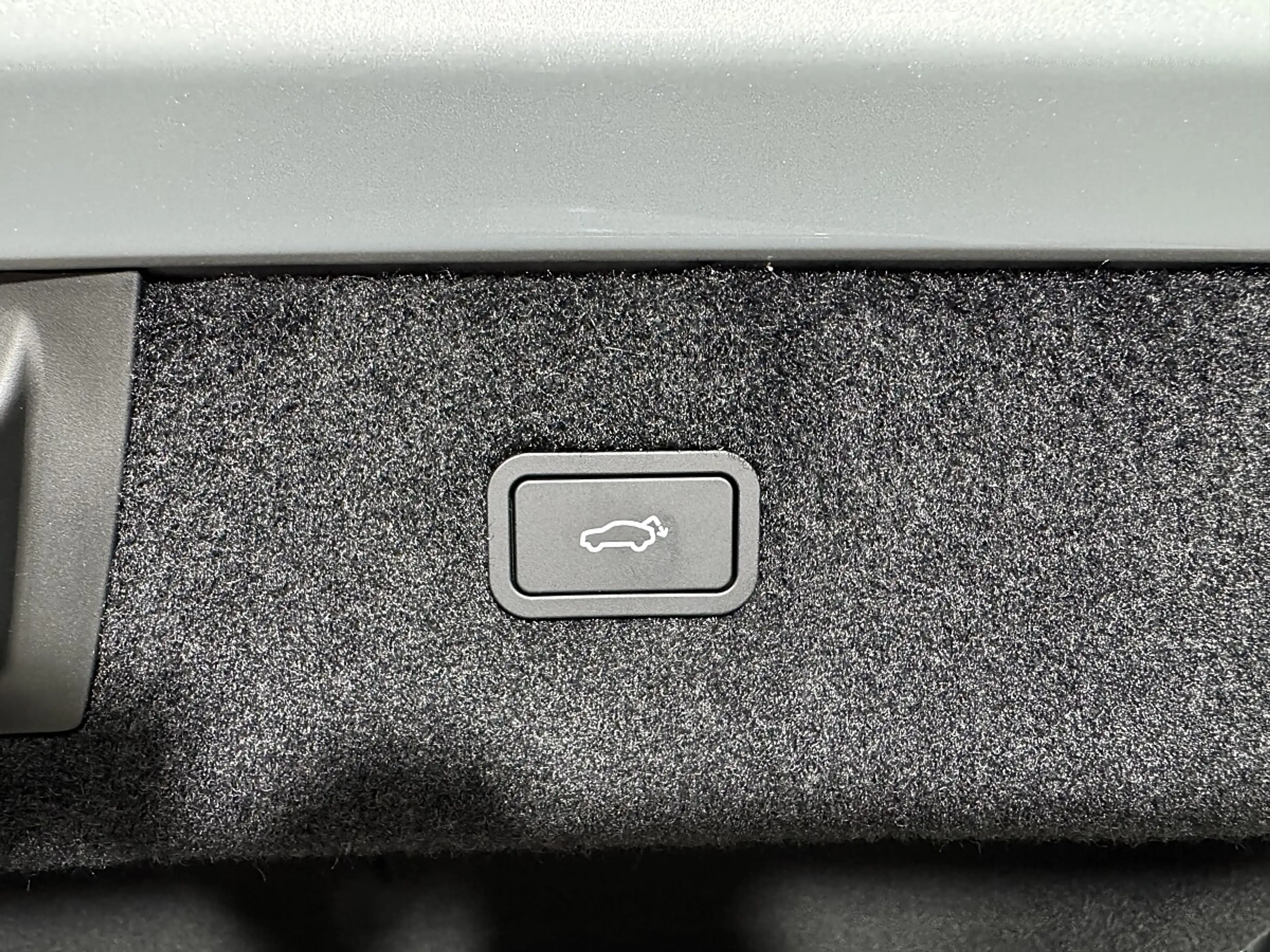 Polestar 4 Coupe MY27 Rear Motor Elektro 100kWh | Auto Sta... — photo 23