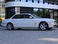 Jaguar XJ8 X350 Saloon Longwheelbase 4.2 V8 Weiß - thumbnail 12