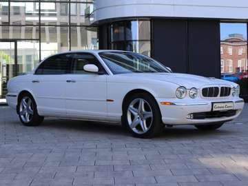 X350 Saloon Longwheelbase 4.2 V8