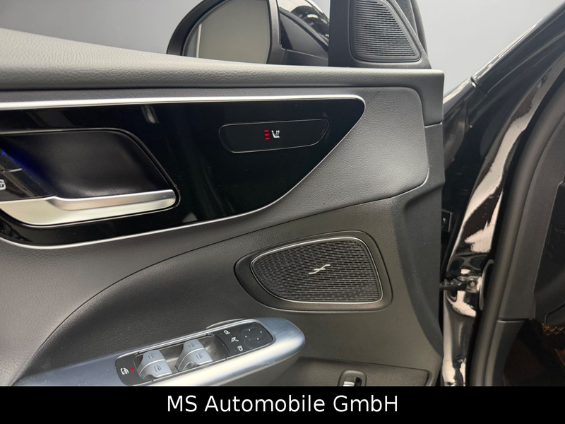 Mercedes-Benz C 220 d T-Modell Avantgarde LED/Massage/HUD/ACC — photo 14