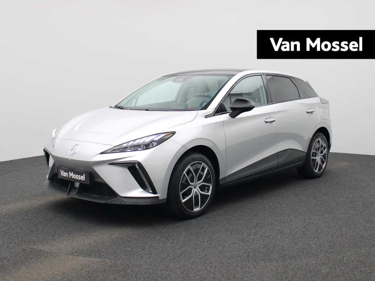 MG MG4 Trophy Extended Range 77 kWh | Final Edition | Voo Grijs - 1