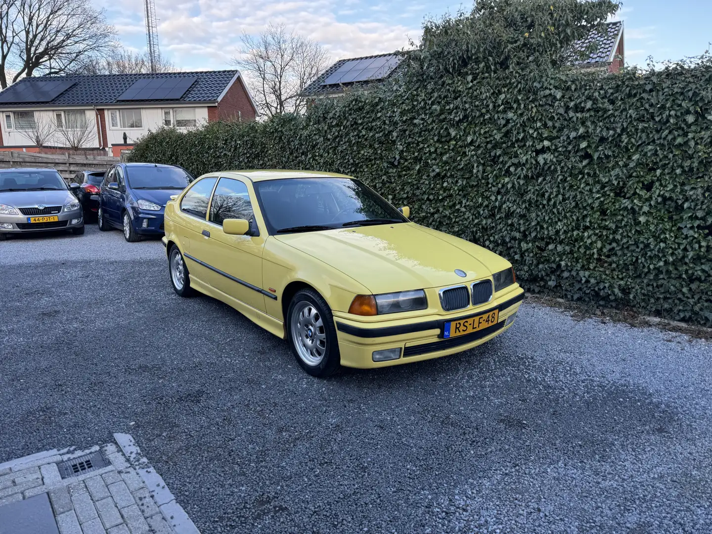 BMW 316 3-serie Compact 316i E36 Executive | Airco | Elekt Żółty - 1