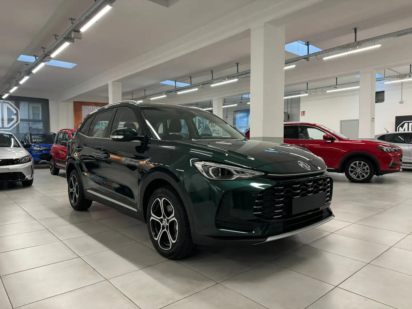 MG ZS 1.5 hybrid+ Comfort auto Grün - 1