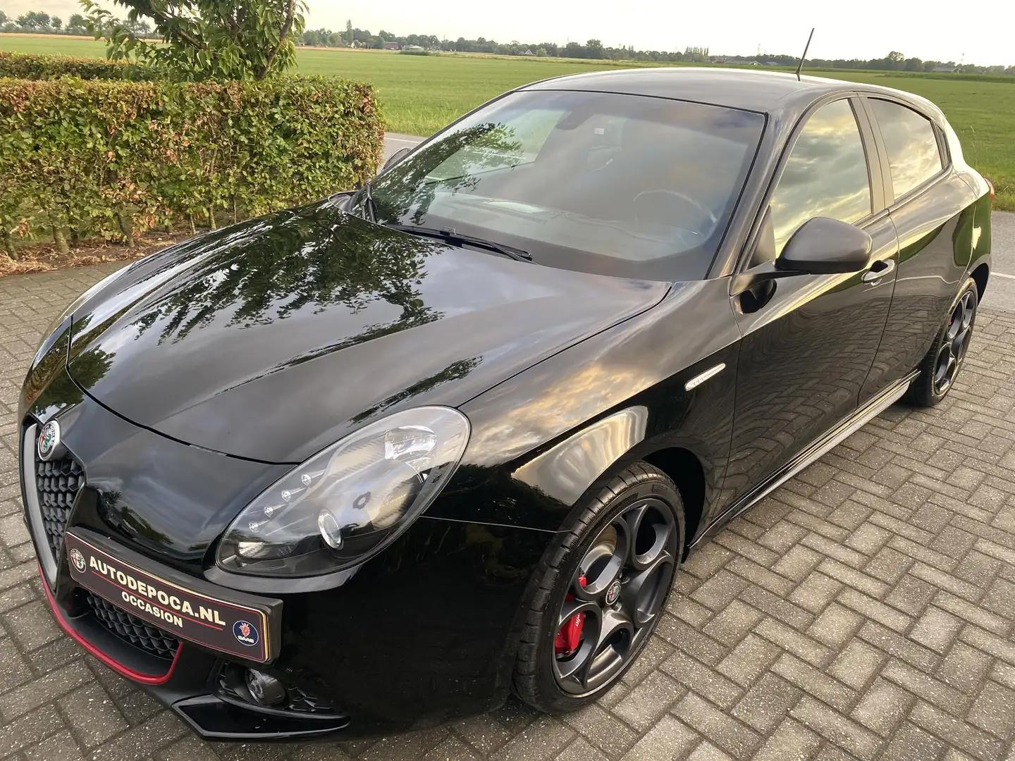 Alfa Romeo Giulietta 1.4 Turbo MultiAir Super 170 PK. 18 inch 8C velgen Fekete - 1