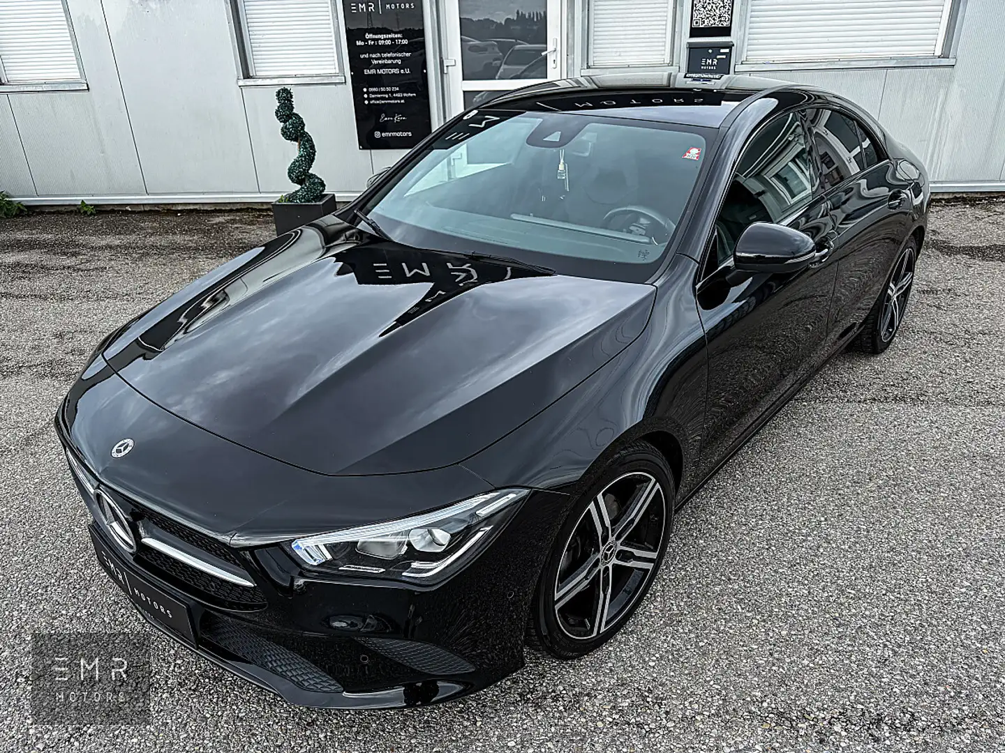 Mercedes-Benz CLA 180 d Aut. JUNGE-STERNE GARANTIE, NIGHT-PAKET, WIDE... Schwarz - 2