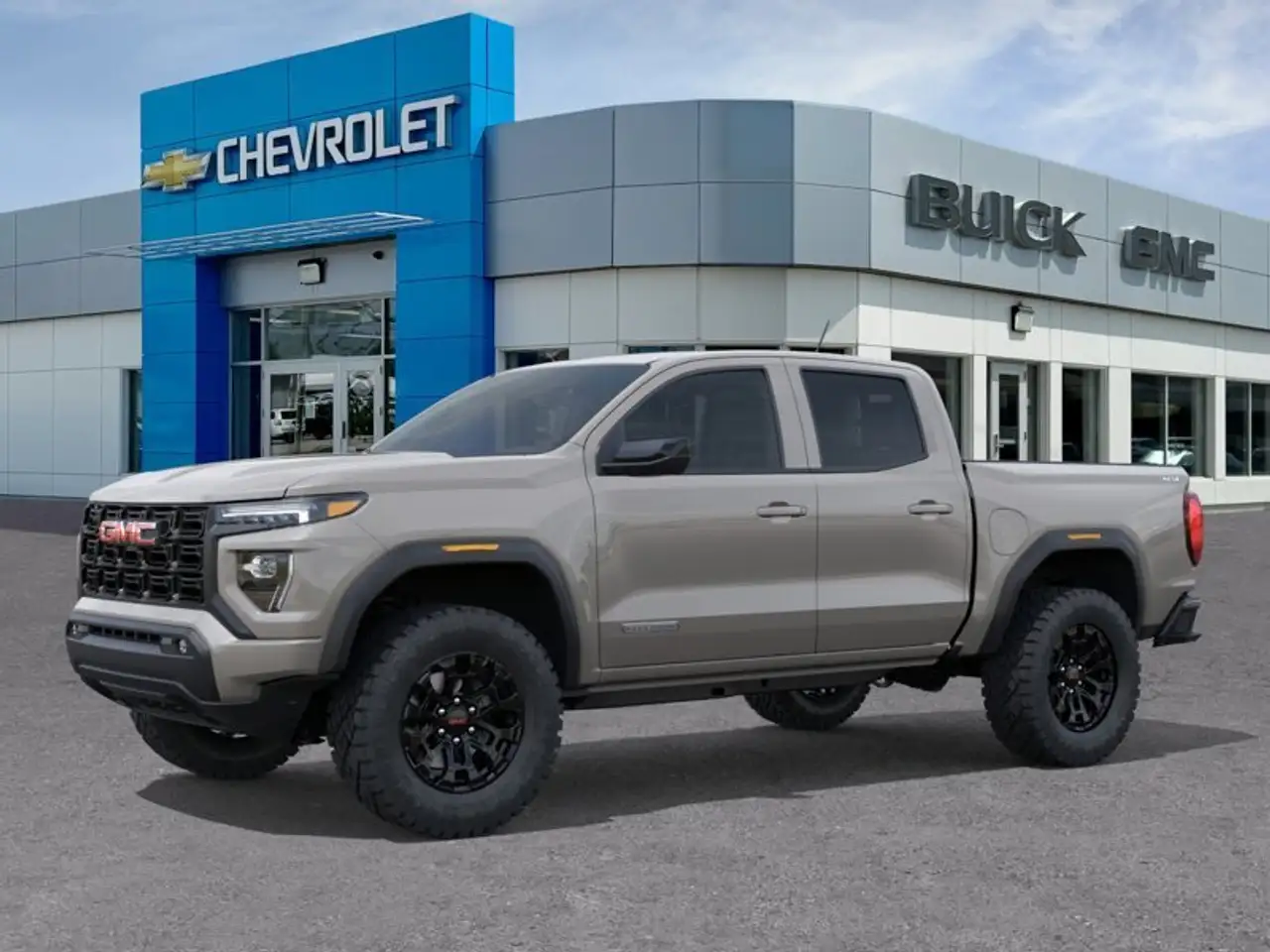 GMC Canyon photo GMC Canyon