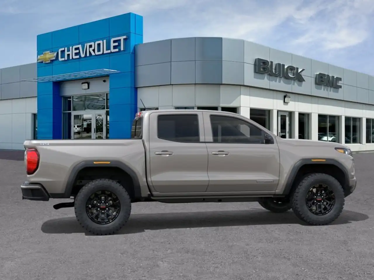 GMC Canyon photo GMC Canyon