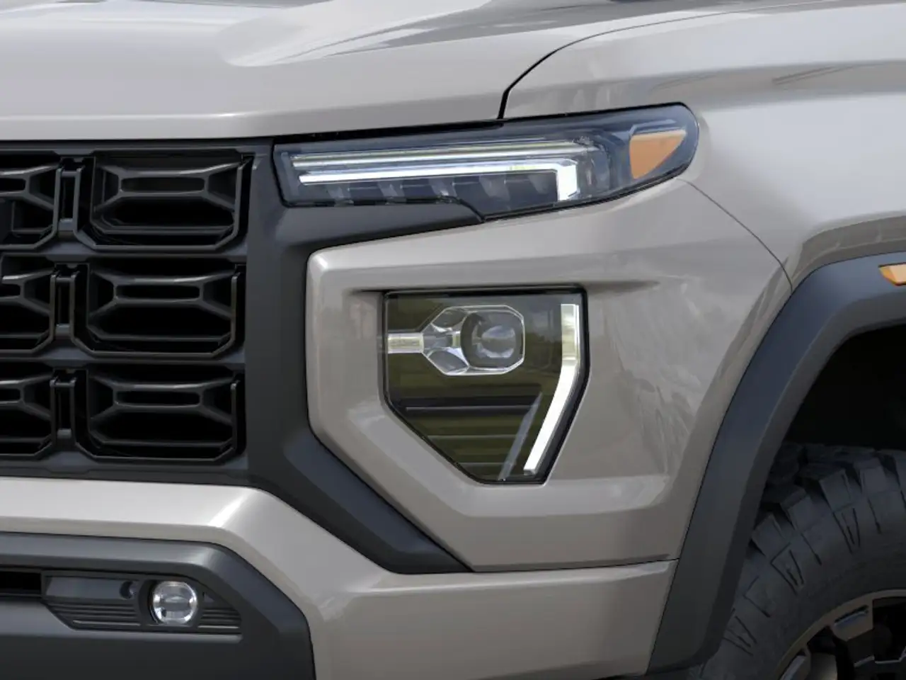 GMC Canyon photo GMC Canyon