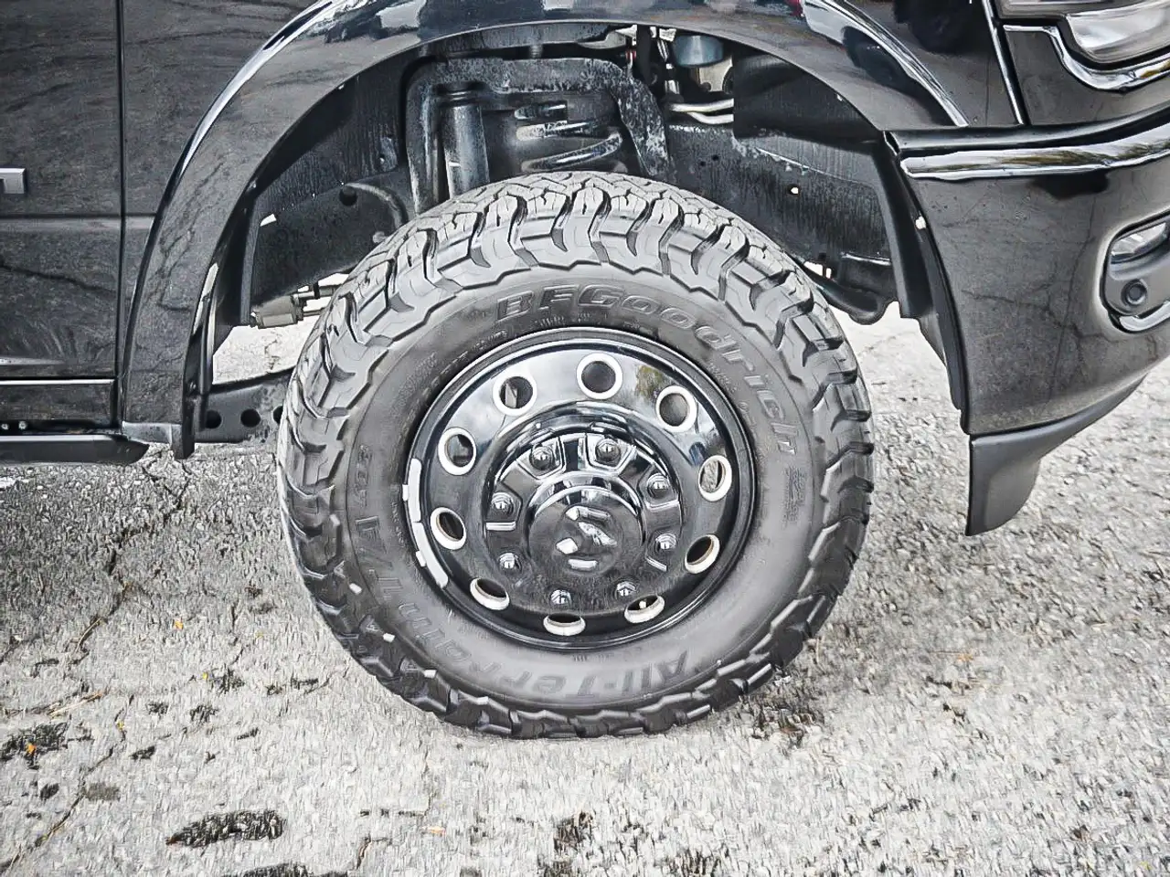 RAM 3500 снимка RAM 3500