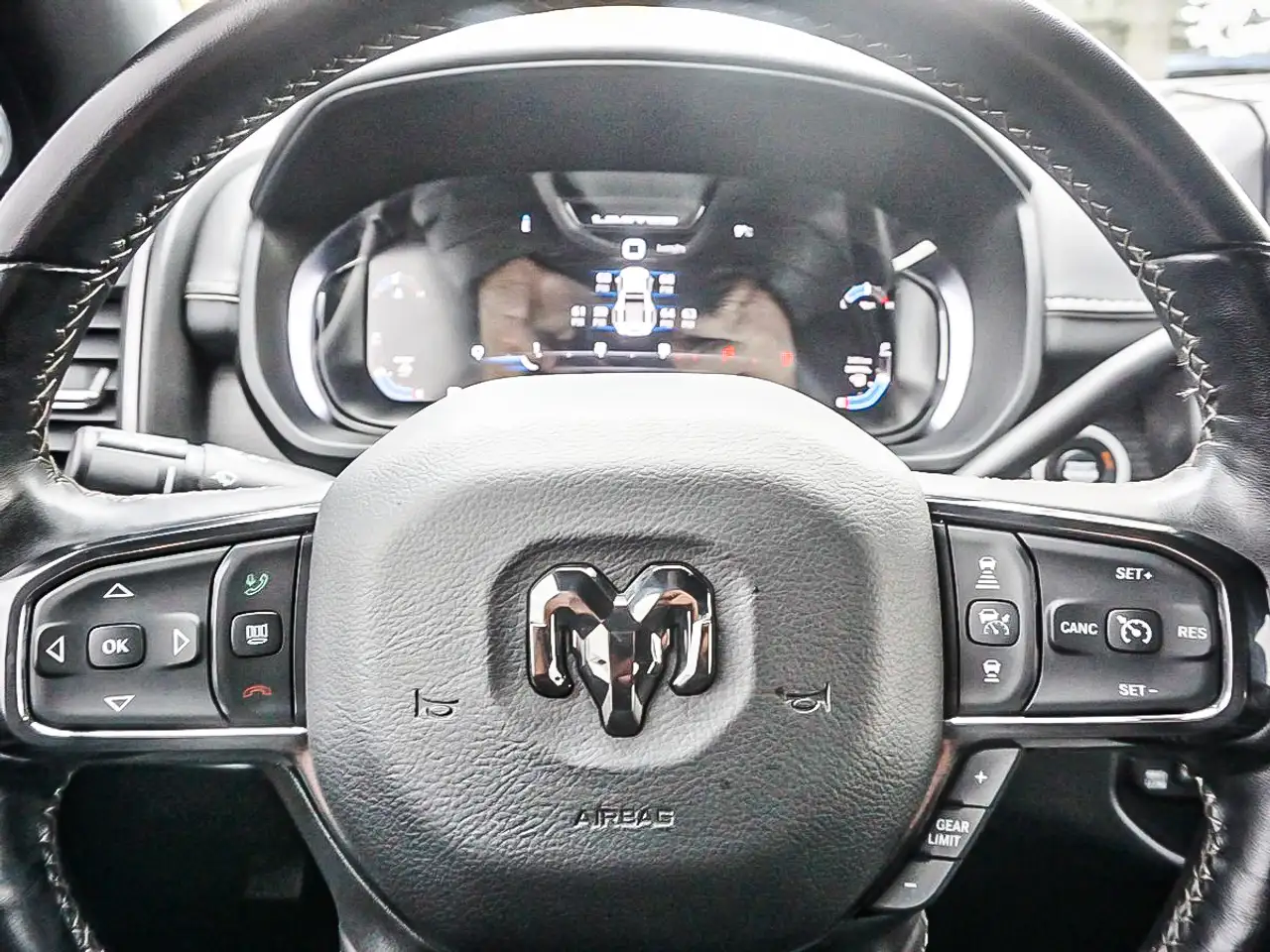 RAM 3500 снимка RAM 3500