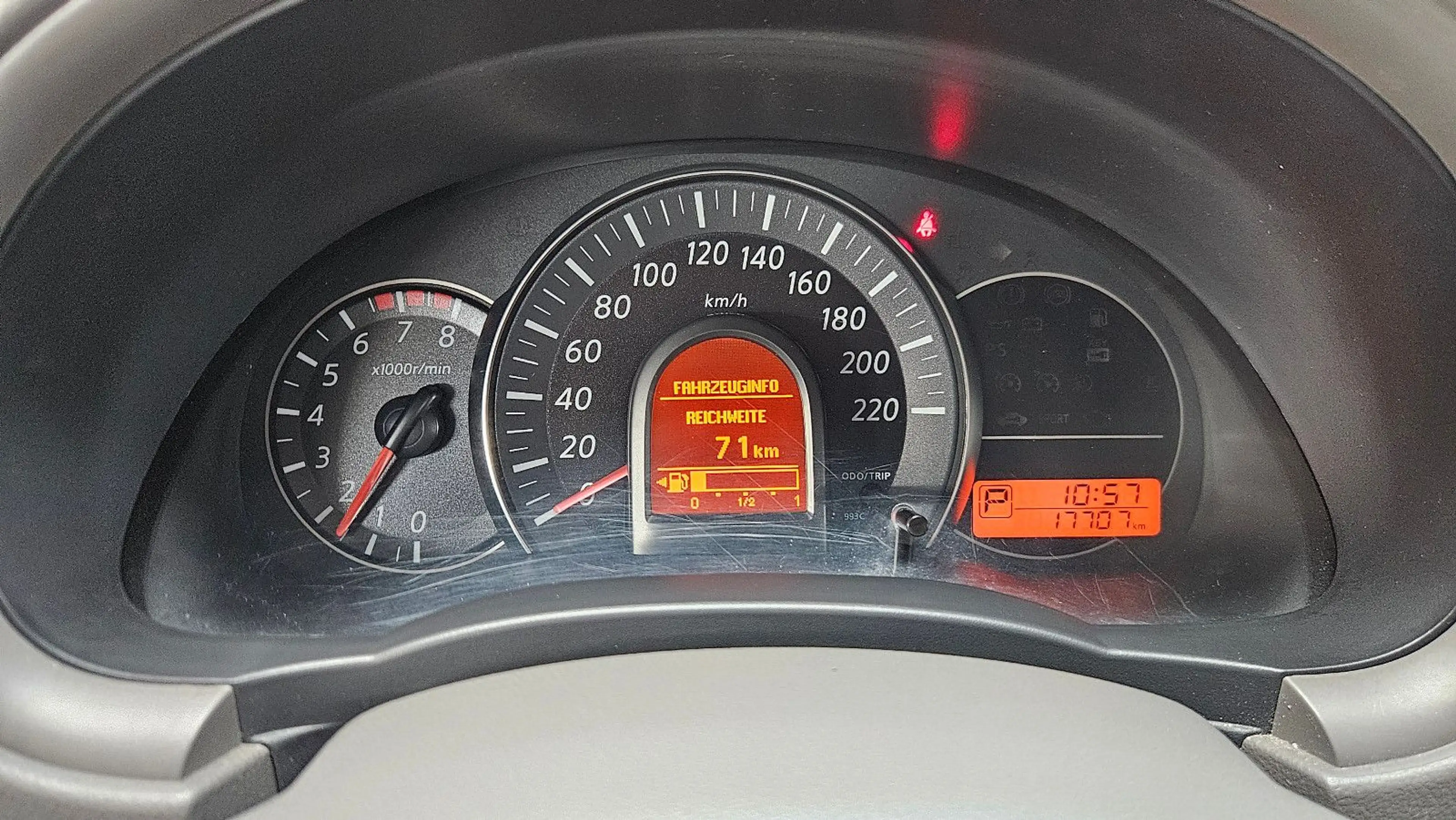 Nissan Micra Acenta * Automatik * 1. Hand * wenig km * — photo 10