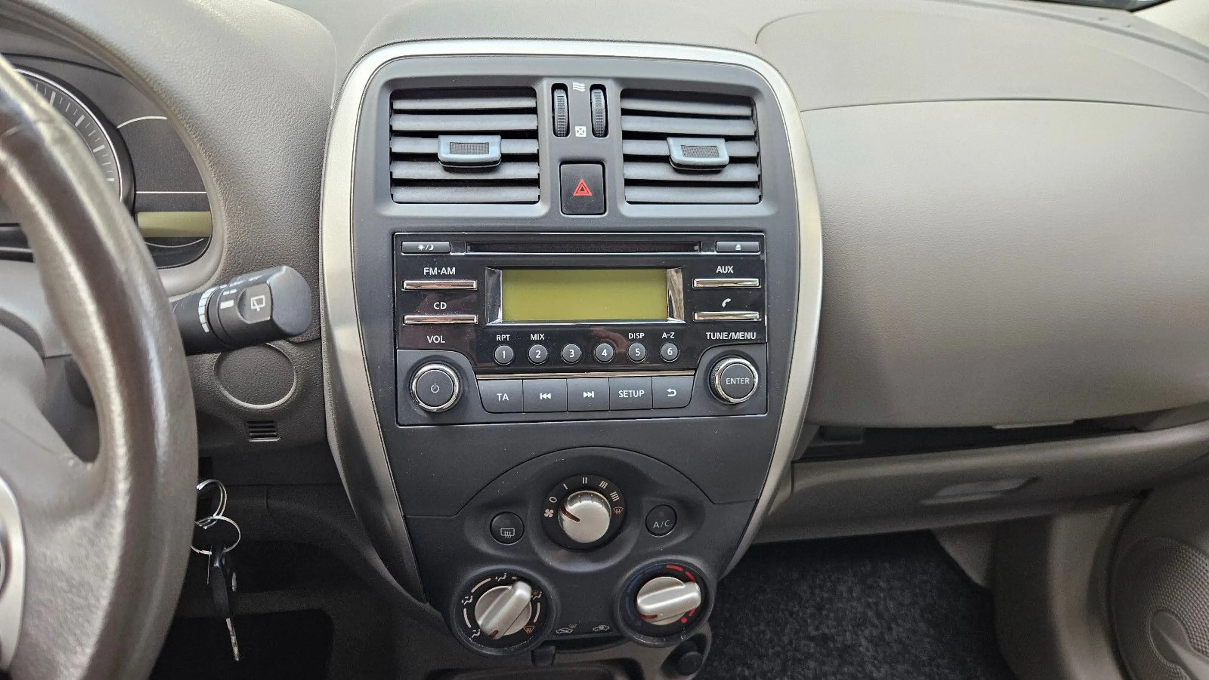 Nissan Micra Acenta * Automatik * 1. Hand * wenig km * — photo 11