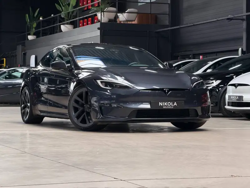 TESLA Model S
