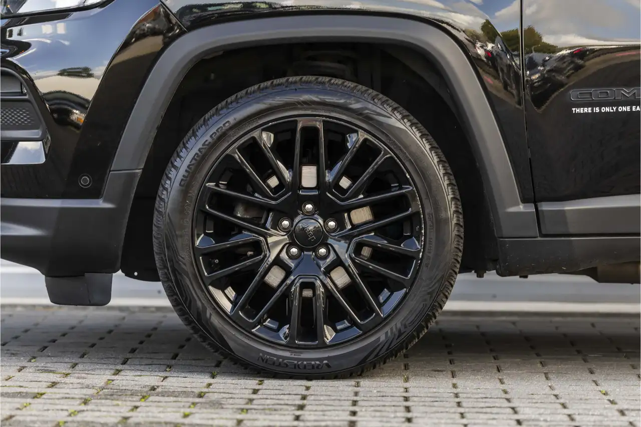 Jeep Compass 1.5T e-Hybrid Upland 360° Camera 19" ACC, миниатюра 19
