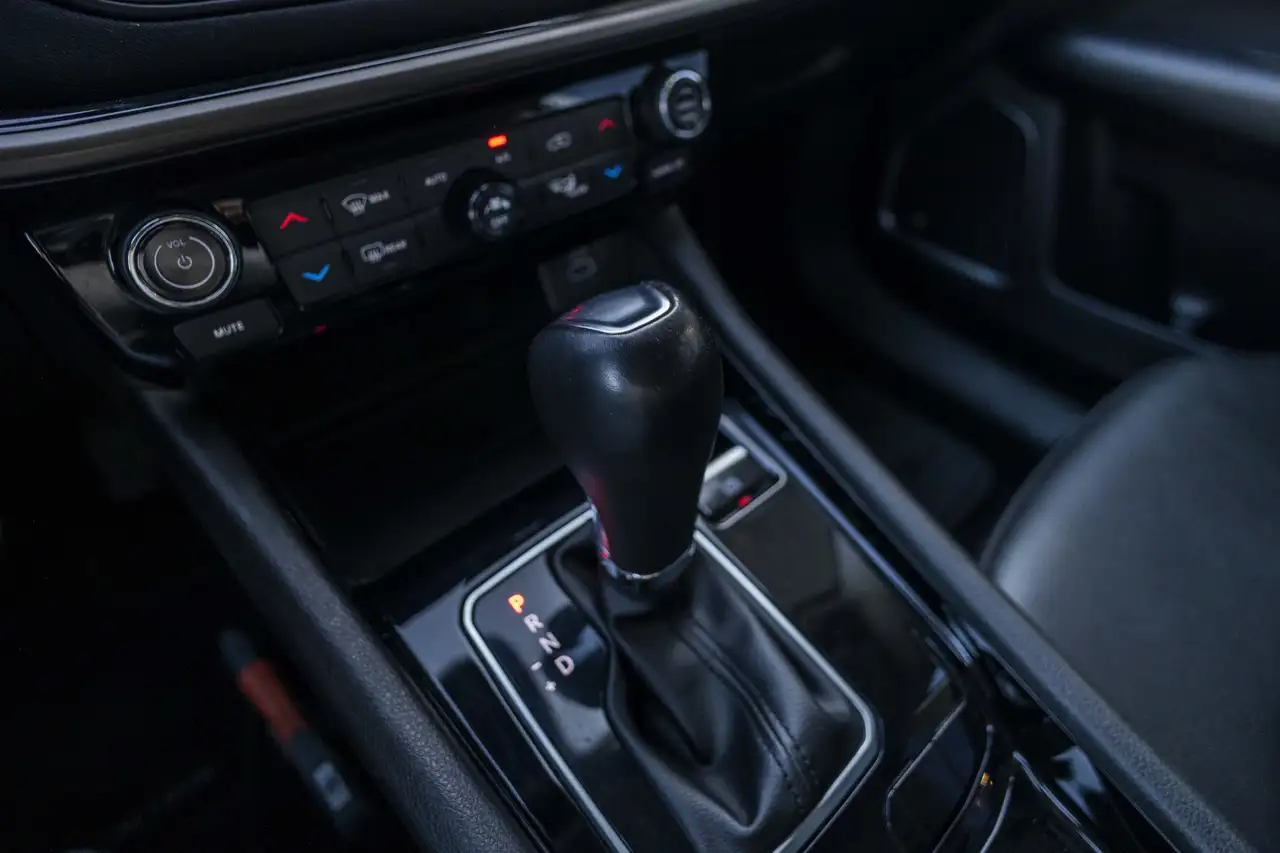 Jeep Compass 1.5T e-Hybrid Upland 360° Camera 19" ACC, миниатюра 23