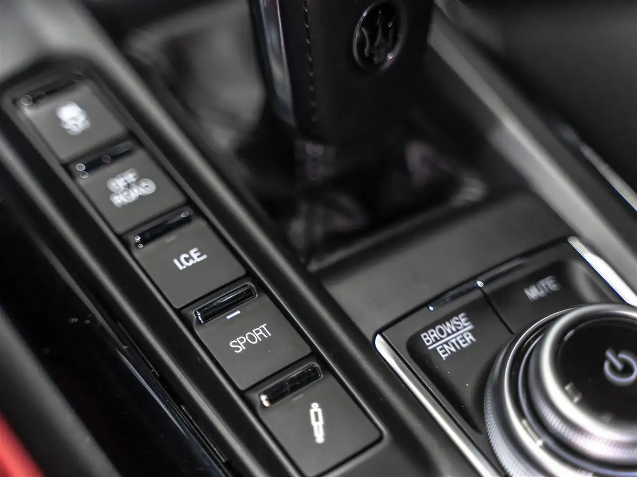 Maserati Levante снимка Maserati Levante