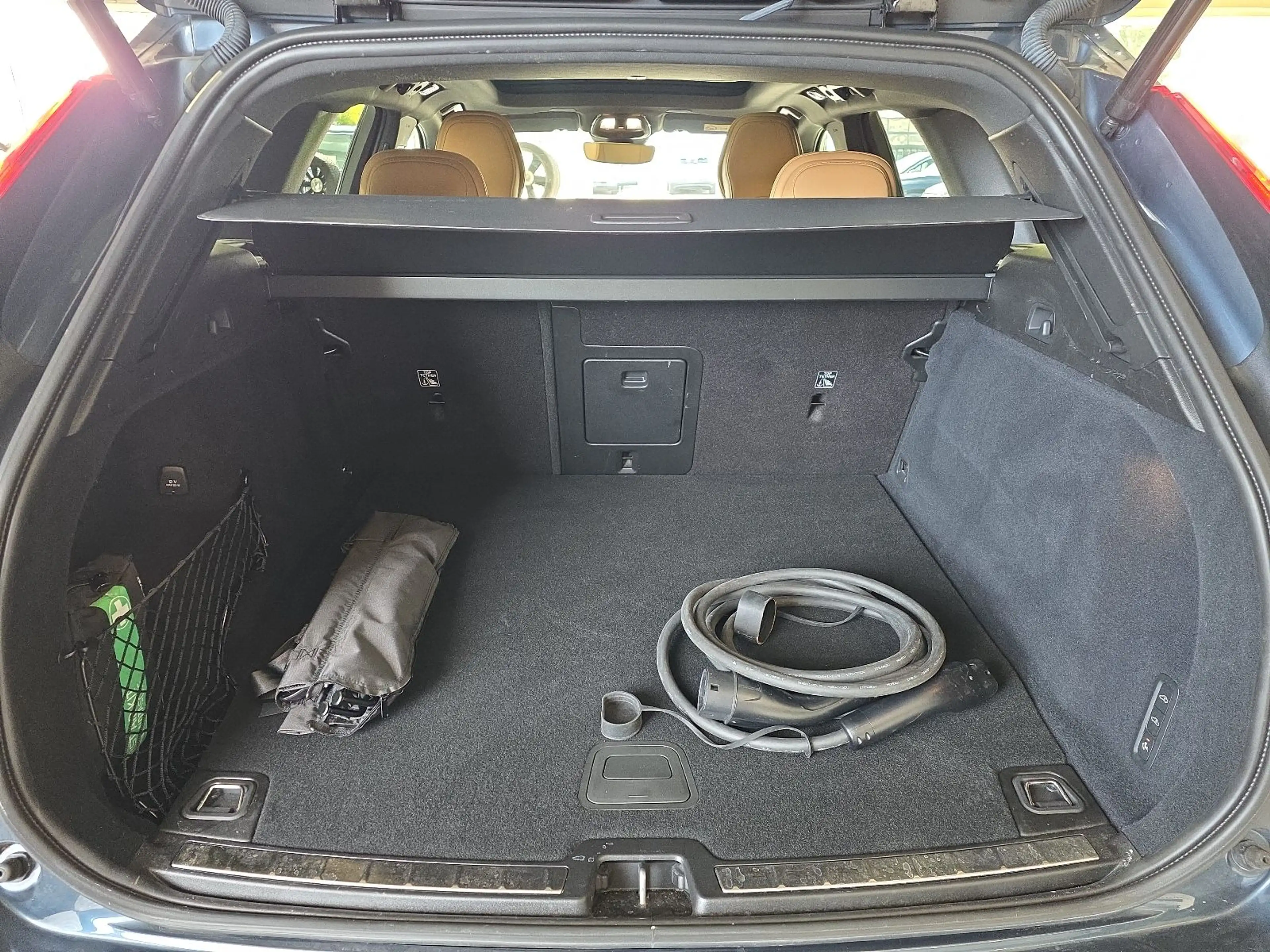 Volvo XC60 T8 Ultimate Bright Recharge AWD Massage AHK — photo 14