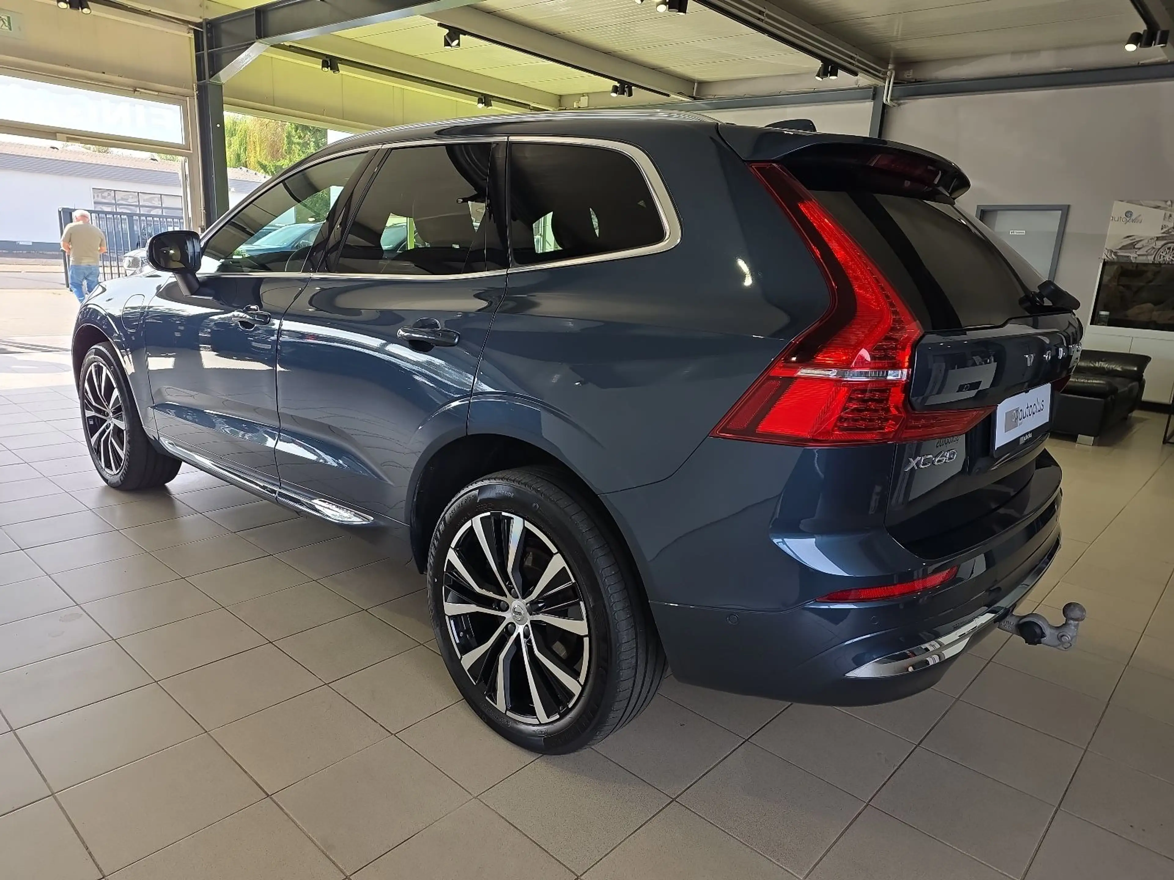 Volvo XC60 T8 Ultimate Bright Recharge AWD Massage AHK — photo 10