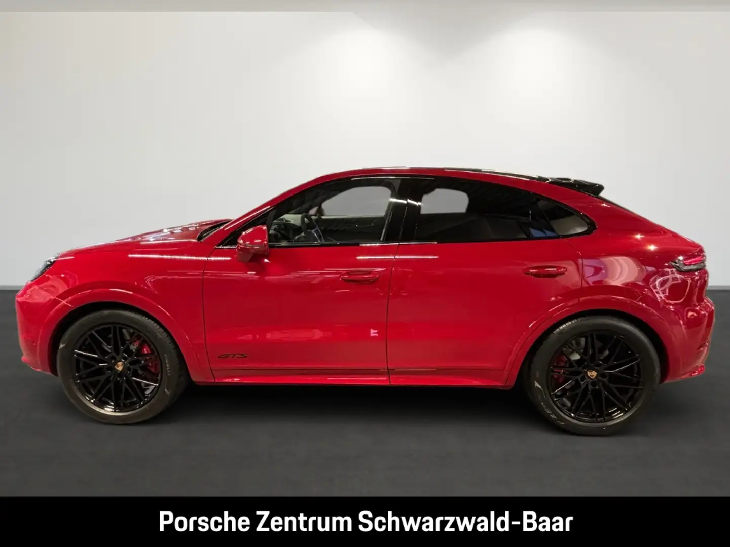 Porsche Cayenne GTS Coupe Hinterachslenkung InnoDrive Rood - 2