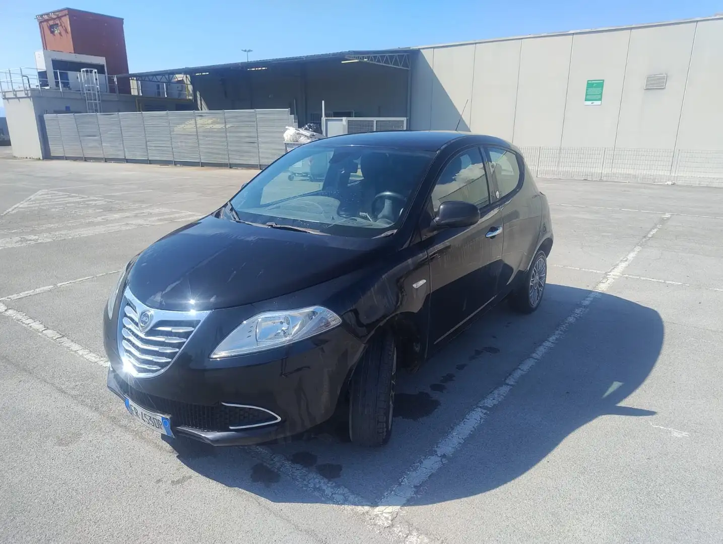 Lancia Ypsilon Ypsilon 0.9 t.air Silver ecochic metano 80cv Blu/Azzurro - 1