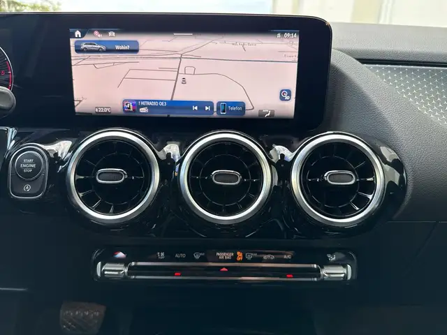 Mercedes-Benz B-Class view 10