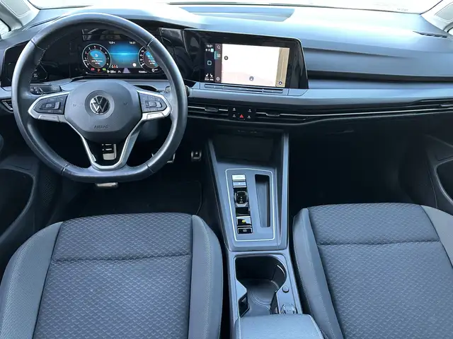 Volkswagen Golf view 10
